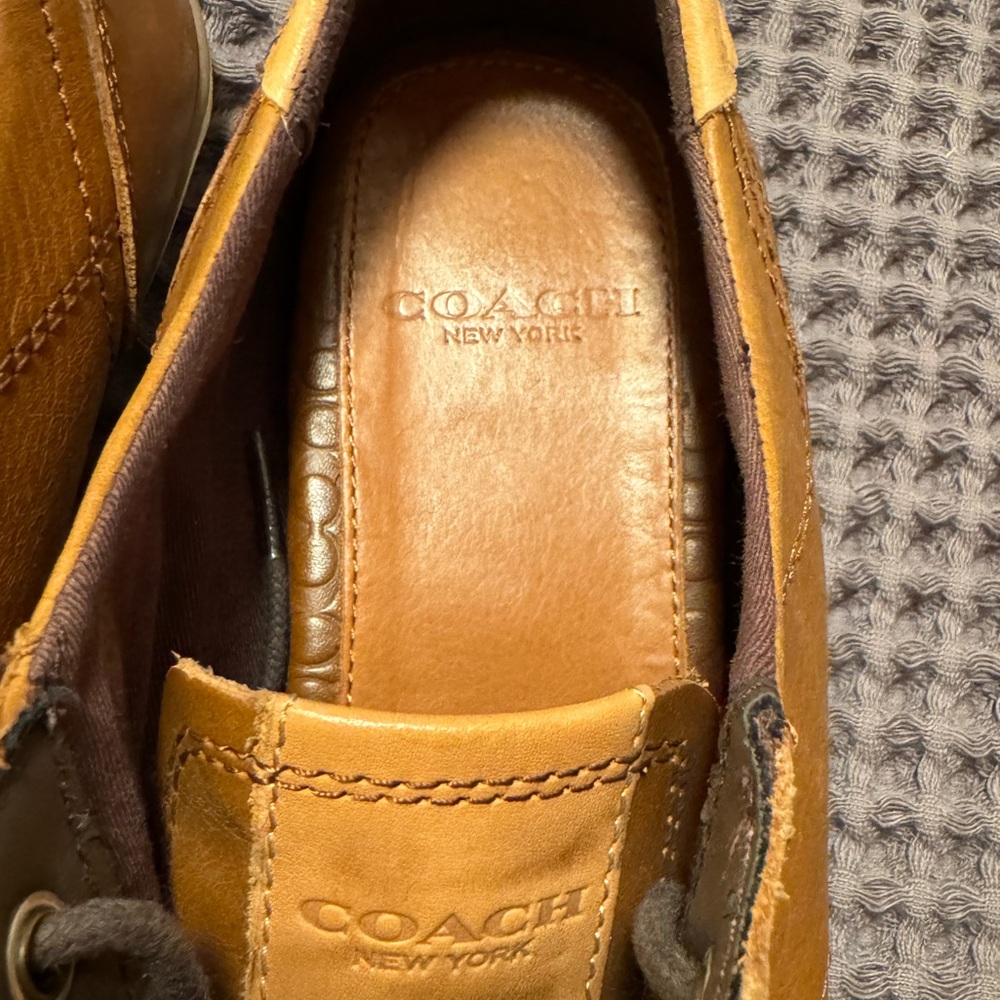 Coach Men's Tan Leather Sneakers - Picture 5 of 16